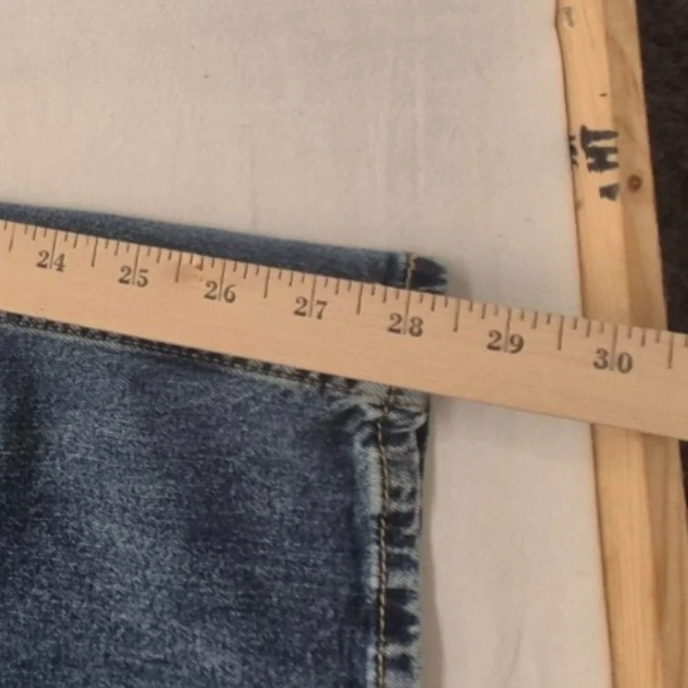Levi 505 Men's denim blue jeans 40x30‎ medium wash Cotton